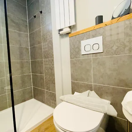 Hafencity App No 5 Apartment